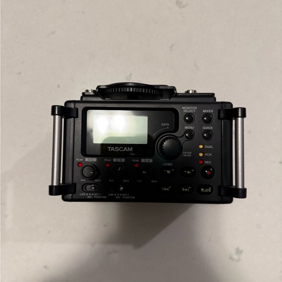 Tascam Audio Recorder - Picture 1 of 1